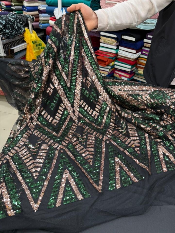 Şık Pullu Dantel