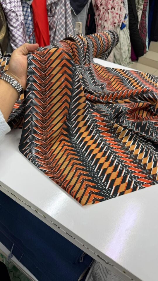 Zigzaglı Kumaş