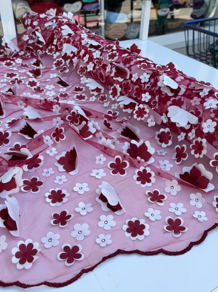 Bordo 3 Boyutlu Dantel